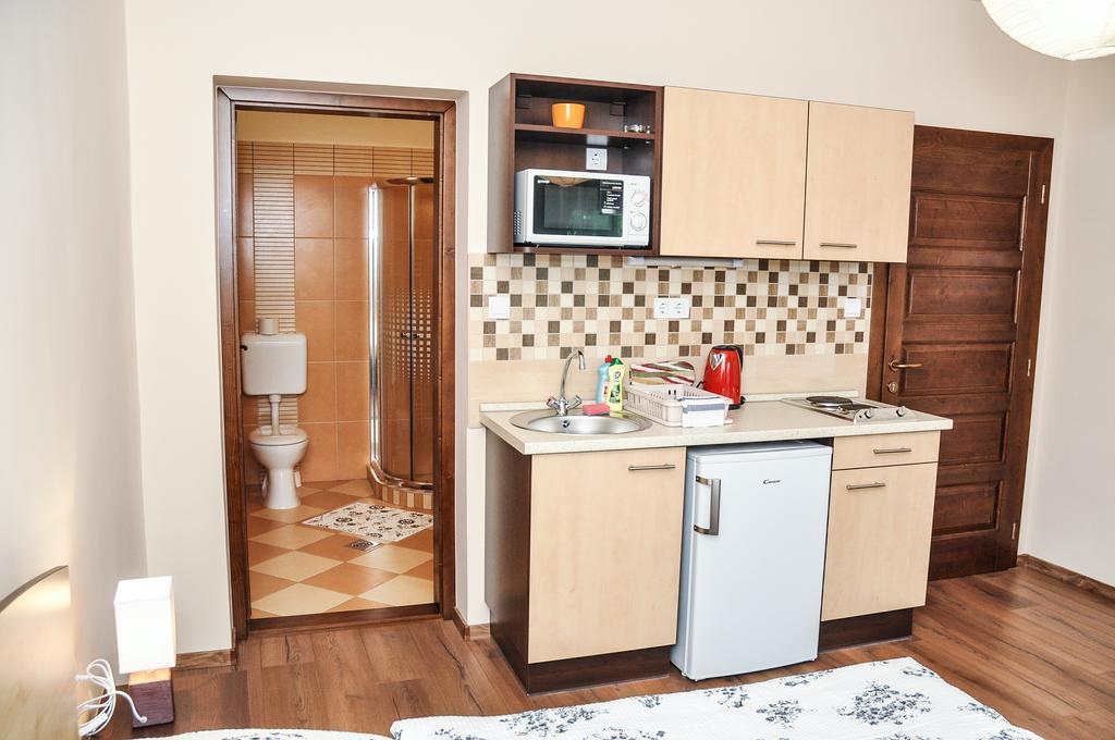 Апартаменти Magyar Apartman Iii. Гайдусобосло Екстер'єр фото