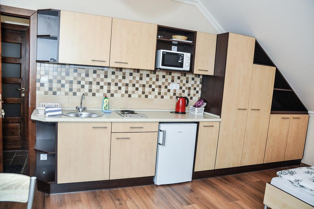 Апартаменти Magyar Apartman Iii. Гайдусобосло Екстер'єр фото